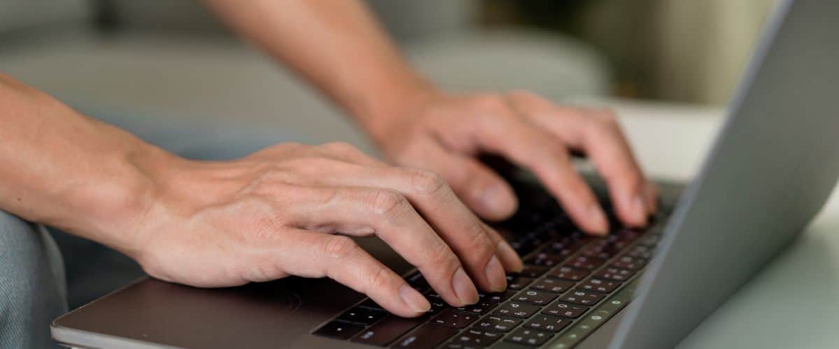 Emailing a fax on computer