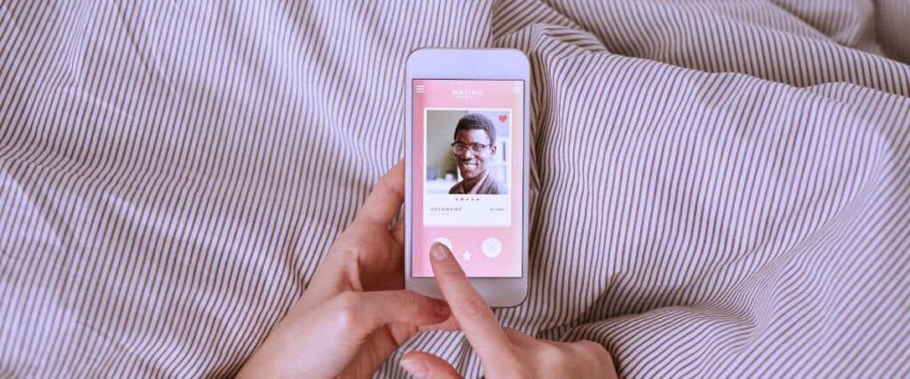 Romance scam AI fake profile