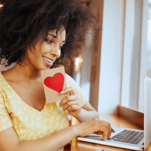 50+ Best Questions to Ask on a Dating App